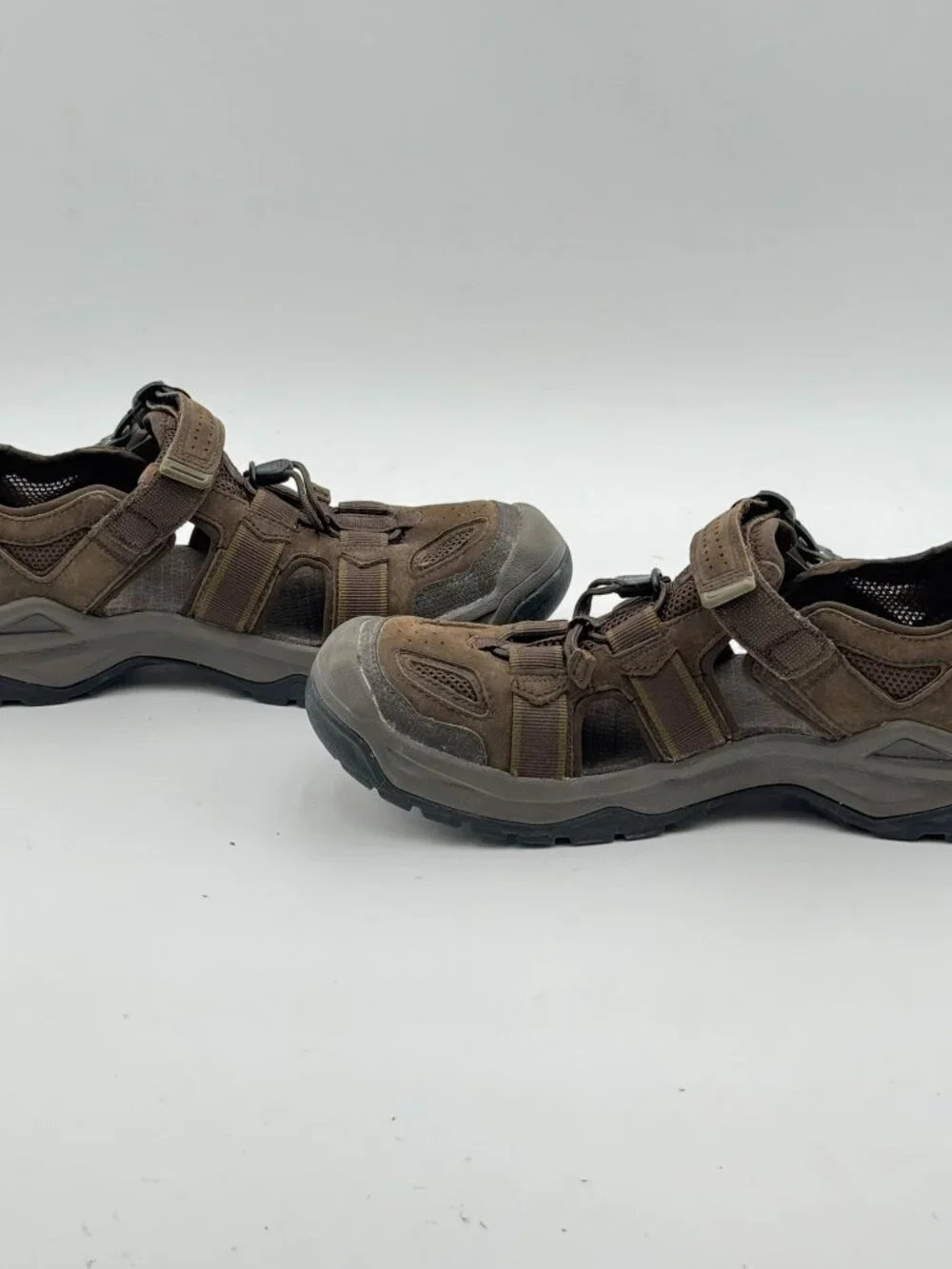 Teva Omnium 2 Leather Sandals Mens 11 Coffee Brown Leather Hiking Water Sport
